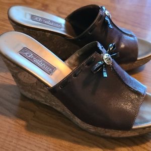 Brighton Shore Platform Wedges